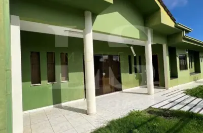 Casa para venda em guarapuava, santa cruz, 3 dormitórios, 3 banheiros, 4 vagas
