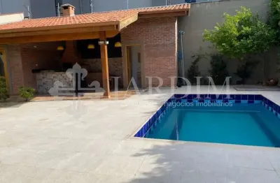 Casa com 3 quartos à venda no Pompéia, Piracicaba 