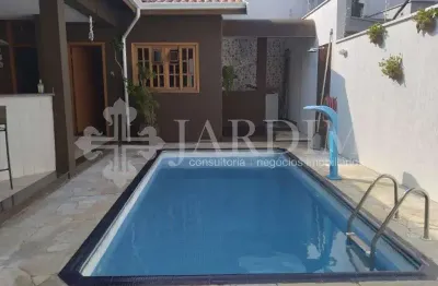 Casa com 4 quartos à venda no Dois Córregos, Piracicaba 
