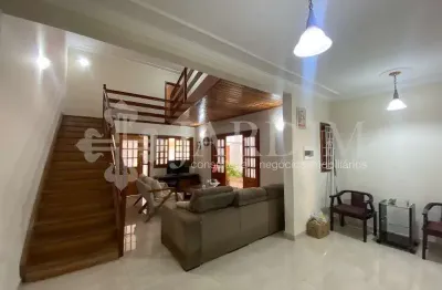 Casa com 3 quartos à venda na Cidade Alta, Piracicaba 