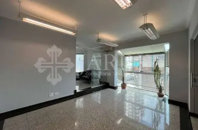 Sala comercial com 4 salas para alugar no Centro, Piracicaba 