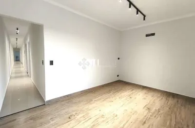 Casa comercial com 7 salas à venda na Cidade Alta, Piracicaba 