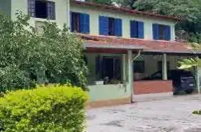 Maravilhosa chácara 2200 m² para venda tem 384 m² com 5 quartos 1 suíte pomar piscina gourmet quadra