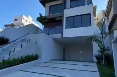 Casa no condomínio bella cittá fazenda rodeio sobrado para venda tem 210 m² com 3 suítes piscina e área gourmet
