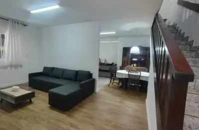 Ótimo sobrado mobiliado no centro para venda possui 130 m² com 3 quartos 1 vaga
