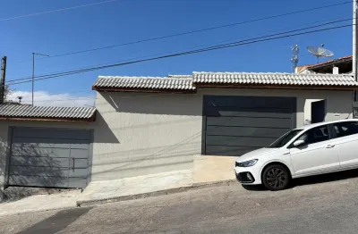 Linda casa térrea com 223 m² , 3 quartos sendo 1 suíte espaço gourmet no mogi moderno