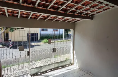 Casa com 2 quartos à venda na Rua Luiz de Queiroz, 738, Centro, Piracicaba