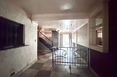 Casa à venda em são paulo-sp, bela vista, com 3 quartos, 1 suíte, 3 salas, 2 banheiros, 1 vaga de garagem, 175m². localização privilegiada em frente à