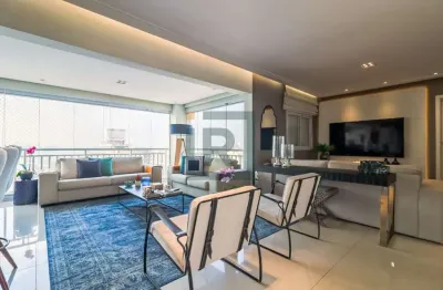 Apartamento de 139m², com 4 dormitórios, sendo 3 suítes, e 3 vagas na vila romana