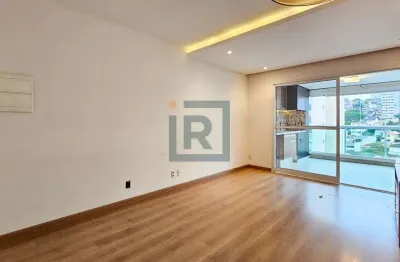 Apartamento de 85m², com 3 dormitórios, sendo 1 suíte, e 2 vagas na vila romana