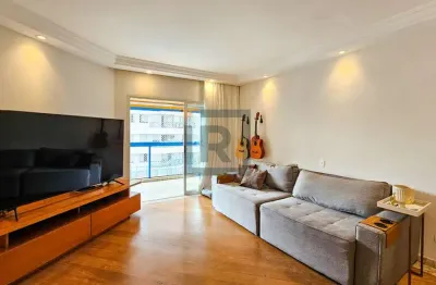 Apartamento de 98m², com 2 dormitórios, sendo 1 suíte, e 2 vagas na Pompeia