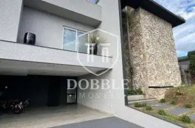 Sobrado em condominio fechado, aceita permuta por imovel de menor valor