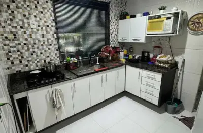 Casa com 2 quartos à venda na Rua Gonçalo Monteiro, 194, Monte das Oliveiras, Manaus