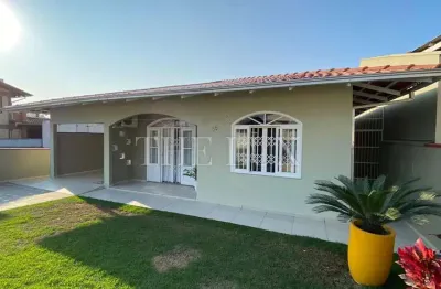 Casa para venda em joinville, boehmerwald, 4 dormitórios, 2 suítes, 3 banheiros, 2 vagas