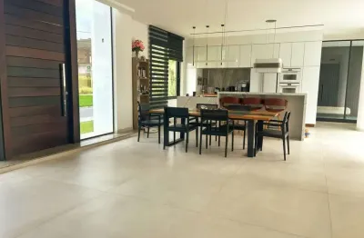 Casa em condomínio para venda em joinville, pirabeiraba, 4 dormitórios, 2 suítes, 4 banheiros, 2 vagas