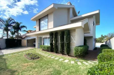 Casa para Venda em Joinville, Glória, 4 dormitórios, 2 suítes, 5 banheiros, 2 vagas