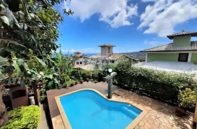 Excelente casa 5 quartos dentro de condomínio em geribá armação de búzios