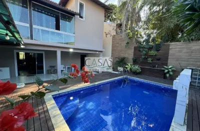 Linda casa duplex 6 quartos no centro da armação de búzios