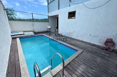Casa 4 quartos a poucos passos praia de geribá armação de búzios