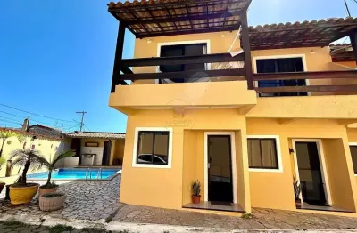 Casa com 2 quartos à venda na Rua Walter da Silva Maia, 561, Ipitanga, Lauro de Freitas