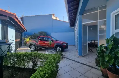 Casa com 4 quartos à venda no Jardim Santa Maria, Jacareí 