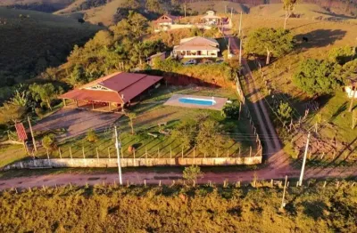 Chácara / sítio com 4 quartos à venda na Zona Rural, Santa Branca 