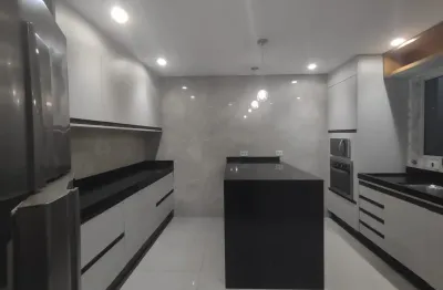Casa com 4 quartos para alugar na Rua Álvaro de Andrade Ferraz, 93, Vila Cavaton, São Paulo