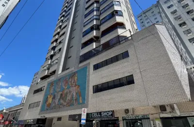 Apartamento em balneário camboriu a 200 metros do mar! 3 dormitórios