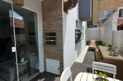 Apartamento térreo com garden privativo na praia dos ingleses – florianópolis!