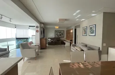 Belíssimo apartamento 3 quartos, sendo 3 suítes na melhor rua do alto da lapa