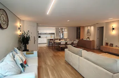 Cobertura espetacular 284 m2, 4 dorms, sendo 3 suítes, 5 vagas Vila Leopoldina