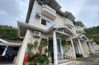 Casa em condomínio fechado com 3 quartos à venda na Rua Governador Adhemar Pereira de Barros, 1, Cigarras, São Sebastião