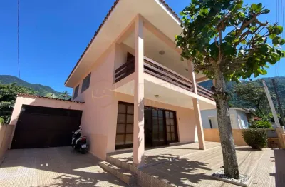 Casa alvenaria em são francisco da praia, são sebastião/sp
