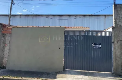 Casa com 2 quartos para alugar na Rua Maria Barreto da Silva, Perequê Mirim, Caraguatatuba