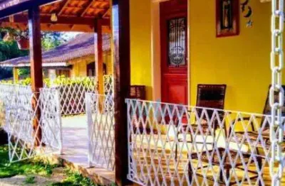 CASA TÉRREA DE 125 m², POR R$ 890.000,00 COM 3 DORMITÓRIOS, COM ÁREA GOURMET NO CONDOMÍNIO SHANGRI-LÁ EM ATIBAIA-SP