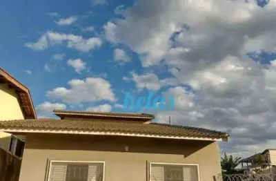 CASA À VENDA DE 102m² COM 03 DORMITÓRIOS, SENDO 1 SUÍTE POR R$ 790,000,00 NO  BAIRRO VILA OLGA ATIBAIA - SP.