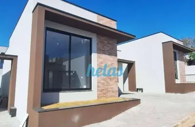 Casas térreas em villágio com 96.99 m² por r$ 980.000,00 no bairro vila petrópolis - atibaia/sp.