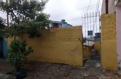 Casa com 1 quarto para alugar na Vila Medeiros, São Paulo 