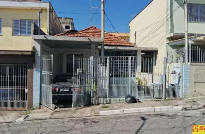 Casa com 2 quartos para alugar na Vila Medeiros, São Paulo 