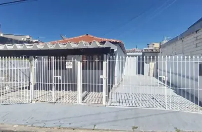 Casa com 1 quarto para alugar na Vila Medeiros, São Paulo 