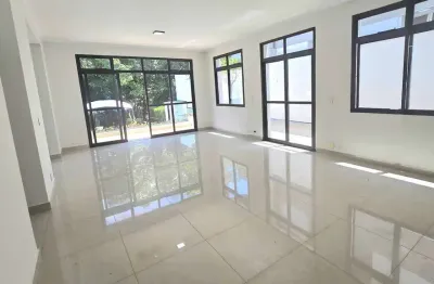 Casa à venda,  4 quartos, Alphaville,  Santana de Parnaíba-SP