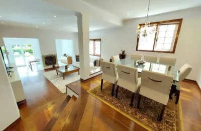 Casa para locação mobiliada, 4 dormitórios, mobiliada em Alphaville