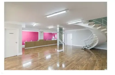 Prédio para venda e locação no Bairro Antônio em São Caetano do Sul com 740m².