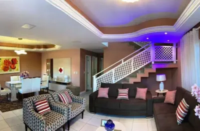 Casa em condomínio fechado com 5 quartos à venda na Avenida Praia de Itapoan, 535, Vilas do Atlantico, Lauro de Freitas