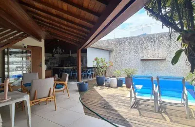 Casa em condomínio fechado com 5 quartos à venda na Avenida Praia de Itapoan, 41, Vilas do Atlantico, Lauro de Freitas