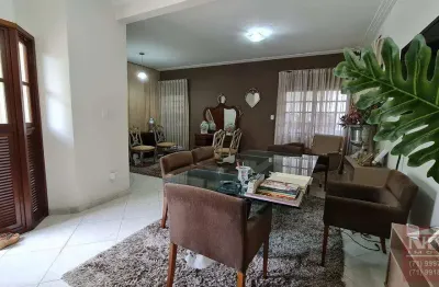 Casa com 4 quartos à venda na Avenida Praia de Itapoan, 332, Vilas do Atlantico, Lauro de Freitas