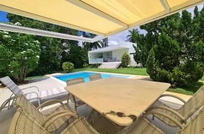 Casa térrea em condominio- proximo a vilas do atlântico
