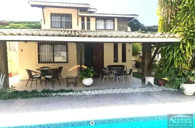 Casa com 4 quartos à venda na Avenida Praia de Itapoan, 21, Vilas do Atlantico, Lauro de Freitas