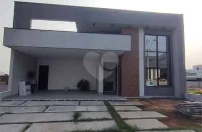 Condomínio com 3 quartos à venda em residencial evidências - sp
