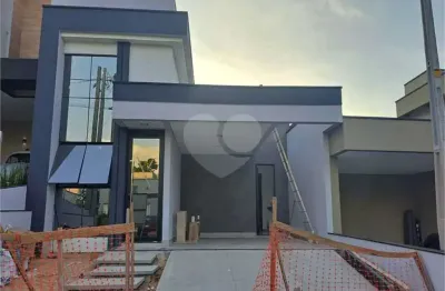 Casa em condomínio fechado com 3 quartos à venda na Rua Christiano Seleguin, Jardim Mantova, Indaiatuba